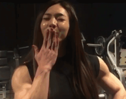 女生吃了健身補(bǔ)劑會(huì)長(zhǎng)大肌肉么？會(huì)變成金剛芭比么？(圖2)